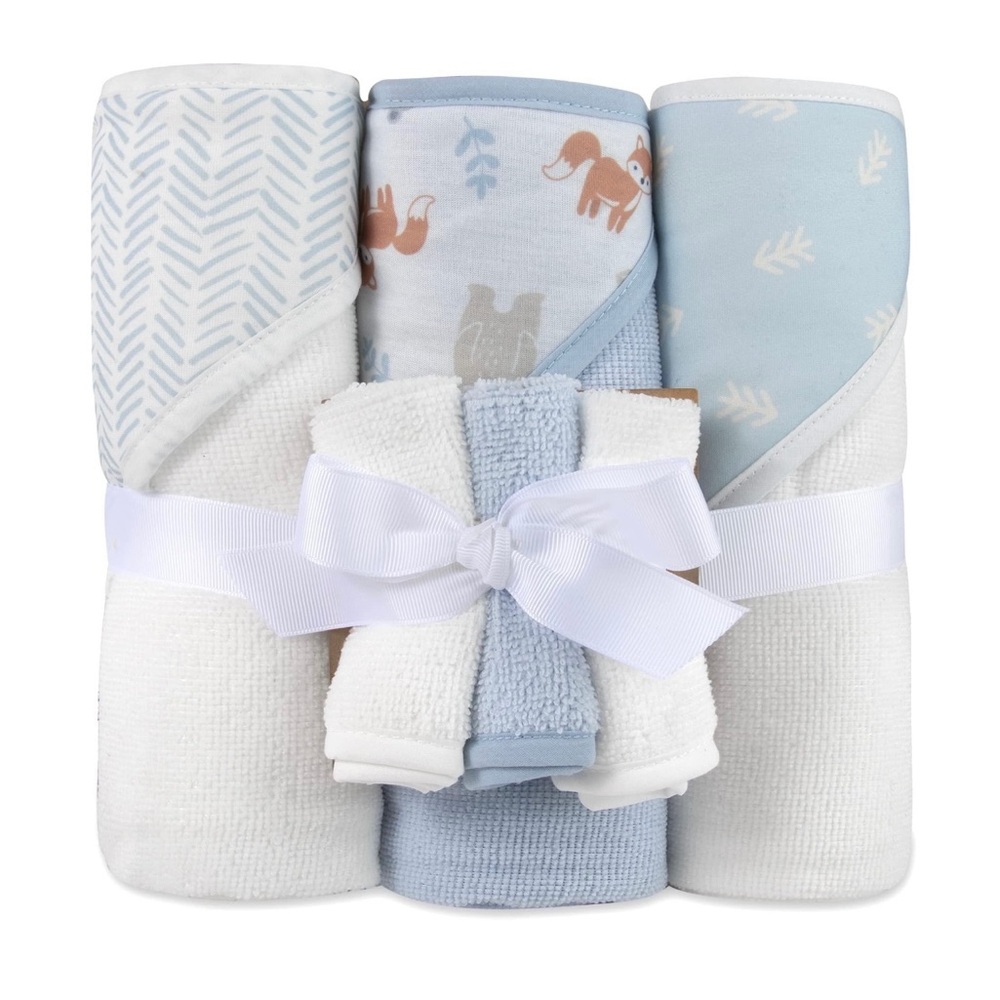6 piece baby bath set: 3 hooded towels, 3 washcloths